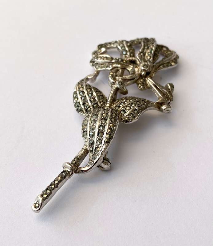 Brooch - Vintage Silver Plated Marcasite Flower Design #ML1582