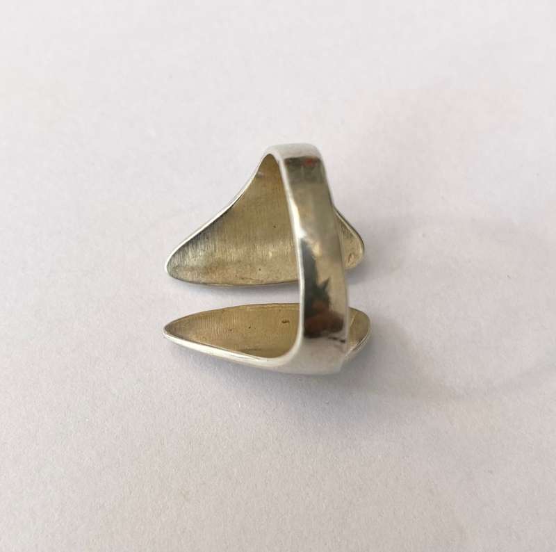Ring - Sterling Silver Ring With Split Top #ML1589