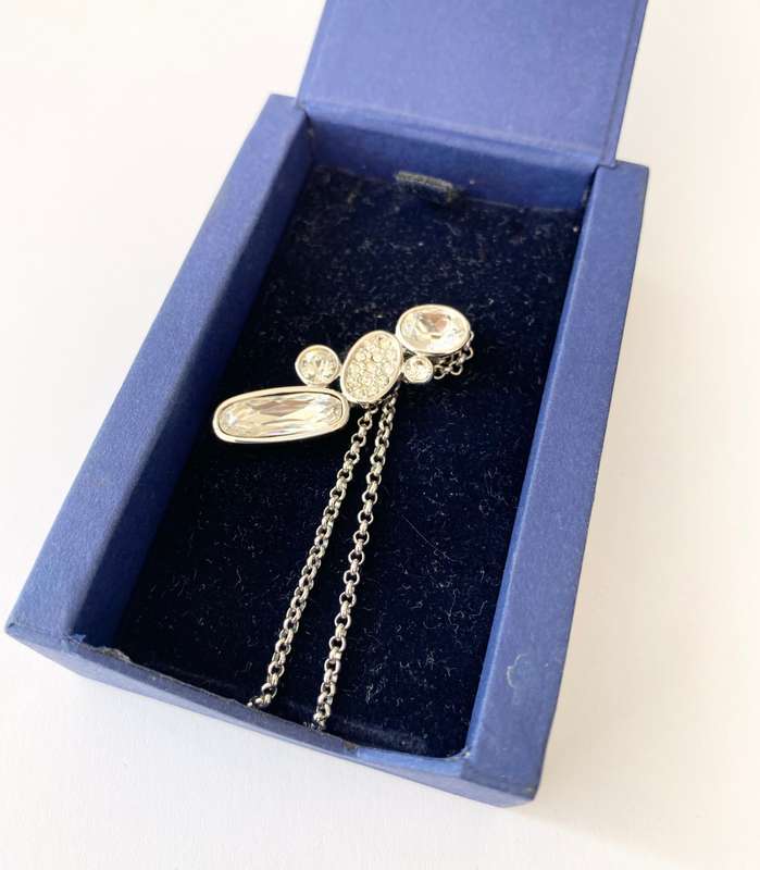 Necklace - Swarovski Chain With Irregular Size Crystal Pendants #ML1597