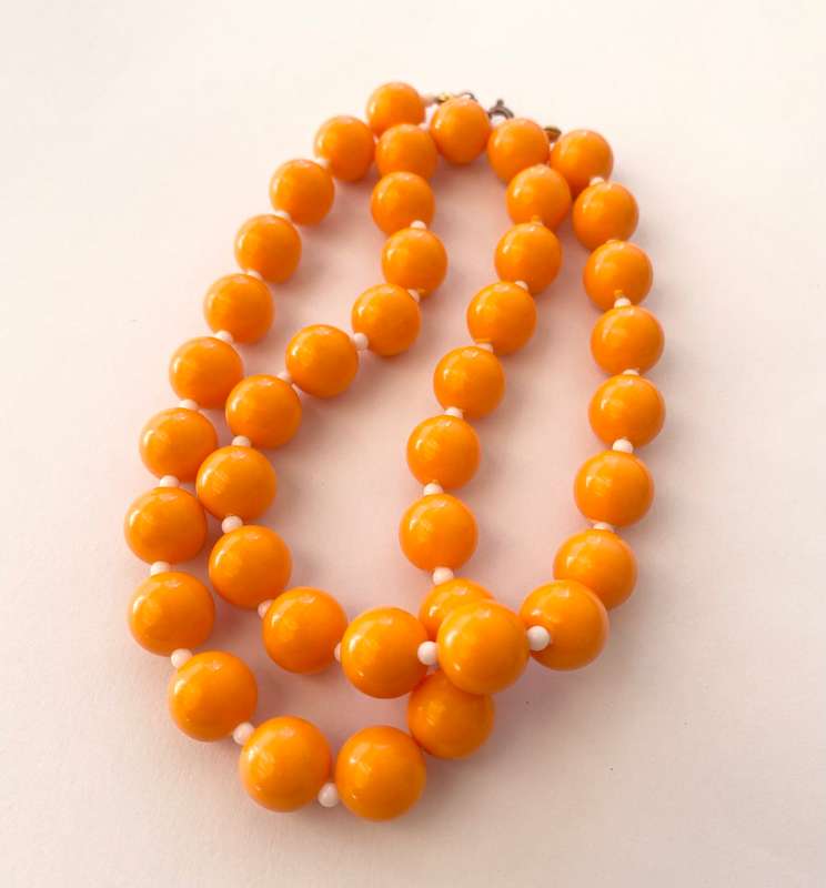 Necklace - Vintage Round Orange Plastic Beads #ML1650