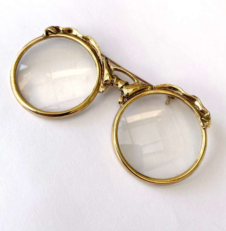Brooch - Vintage Spectacles With Round Glass Lenses. Gold Colour #ML1690