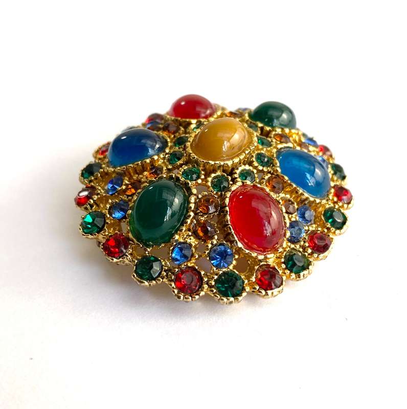 Brooch - Vintage Celtic Multi Stone Brooch. Gold Colour Metal #ML1697