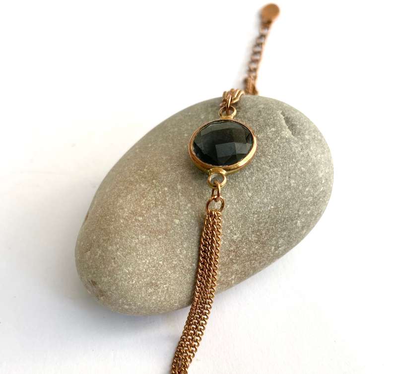Bracelet - 2 Strand Chain With Blue Faceted Crystal In Centre. Rose Gold Colour. ALDO Brand #ML1704
