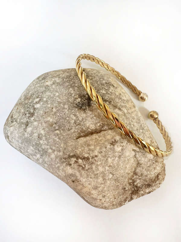 Bangle - Gold Tone Twisted Design with an Open End ML1737