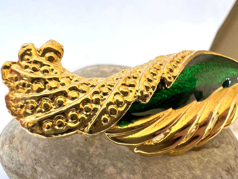 Brooch - Gold Plated Leaf Design with Green Shade ML1741