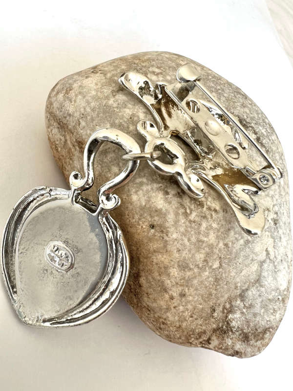Brooch - Silver Tone hanging Heart with Pearly Pea Shaped Stone ML1742