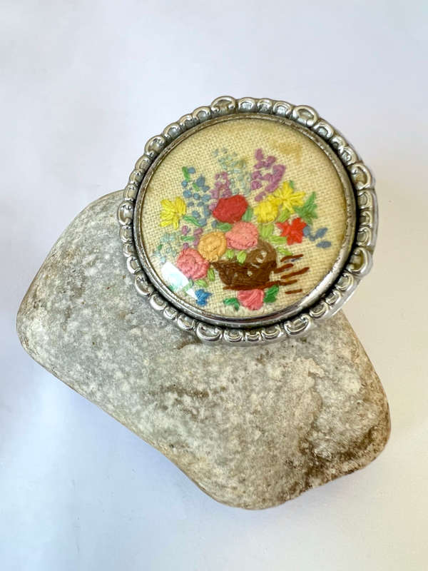 Brooch - Vintage Embroided Design. Light Weight Metal Frame ML1755