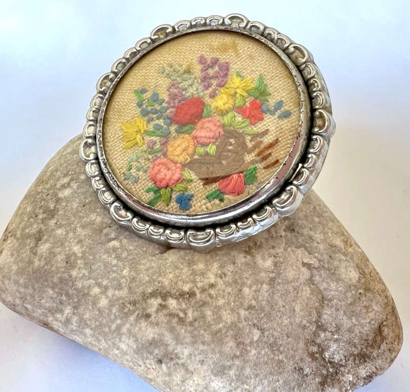 Brooch - Vintage Embroided Design. Light Weight Metal Frame ML1755