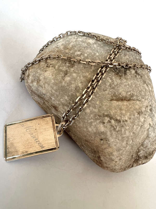 Necklace - 925 Silver Italy. Rectangular Pendant. Has the name Maureen on the back of the Pendant...