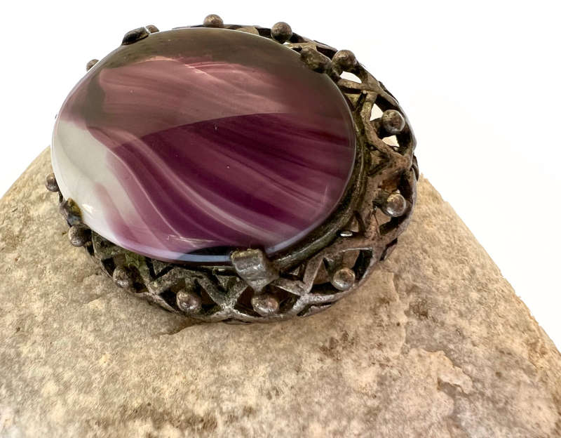 Brooch - Vintage Miracle brand. Celtic Faux Purple Agate Oval. Dark Silver Colour Frame ML1759