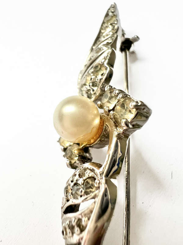Brooch - England Stamped Silver Tone Pin. Filigree with 4 Diamond Shaped Clear Stones with Pearl ...