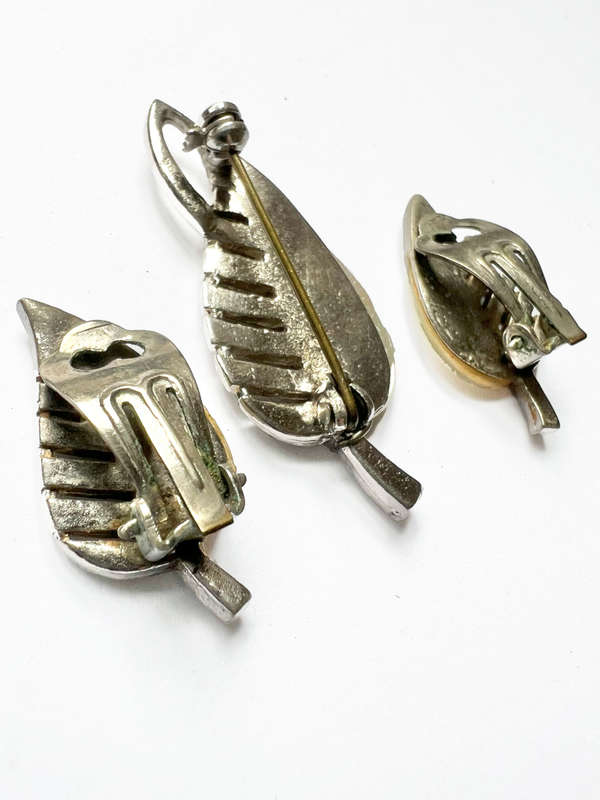 Set - Vintage Filigree & Mother of Pearl Earring and Brooch Set ML1785
