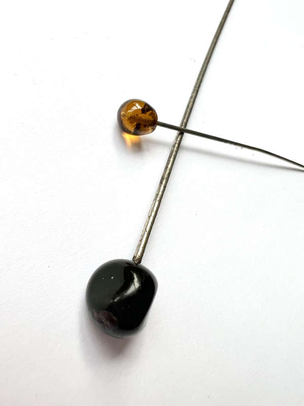 2 Hat Pins - Long Black Jet Stone Pin Tarnished Antique. Short Amber Stone Tarnished Pin ML1832