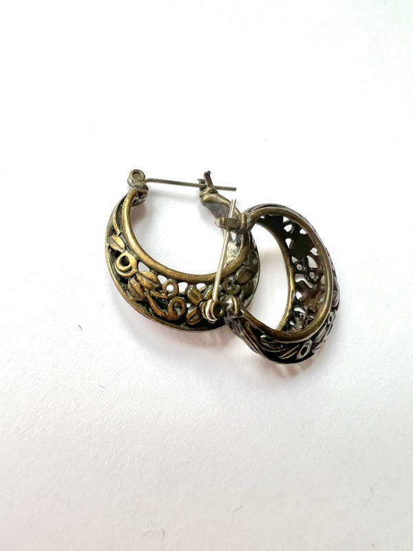 Earrings - Rustic Chic. For Pierced Ears. Half Round Flower Pattern ML1833