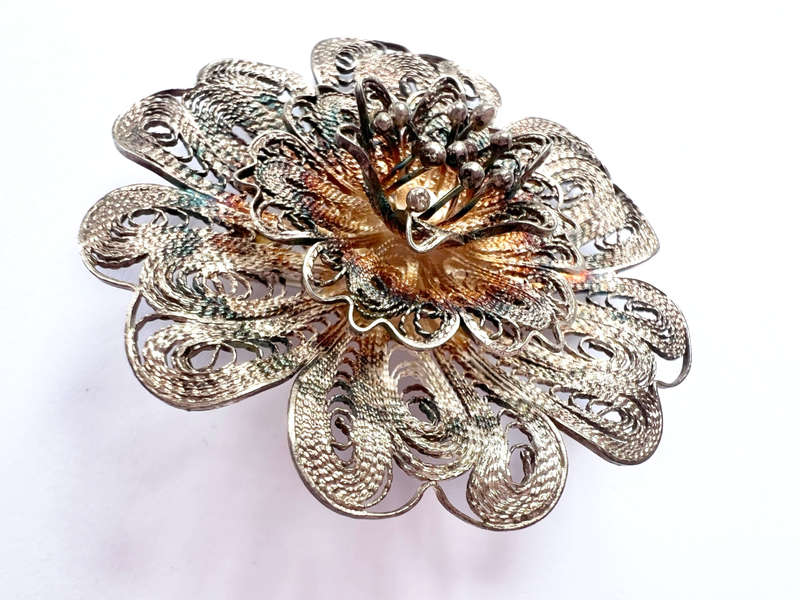 Brooch - Vintage 925 Silver Stamped Filigree Design. Brooch/Pendant combination. Pin Slightly Ben...