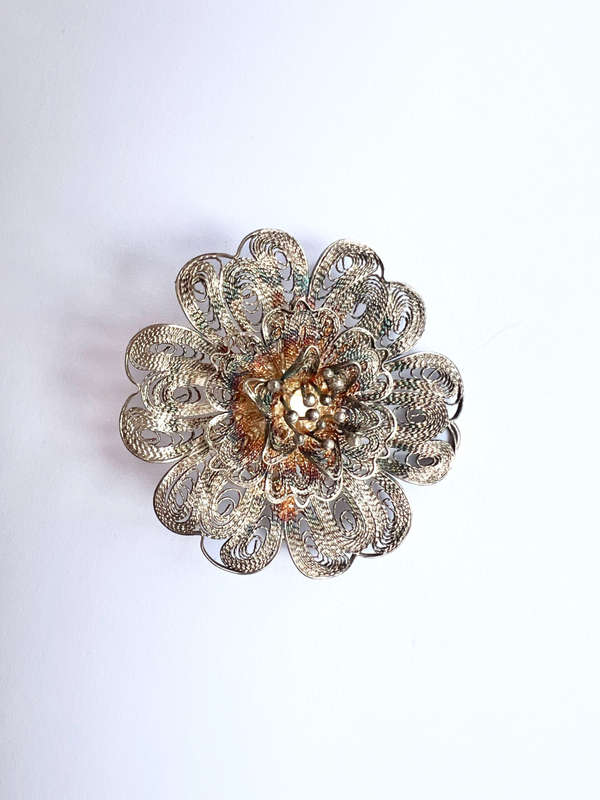 Brooch - Vintage 925 Silver Stamped Filigree Design. Brooch/Pendant combination. Pin Slightly Ben...