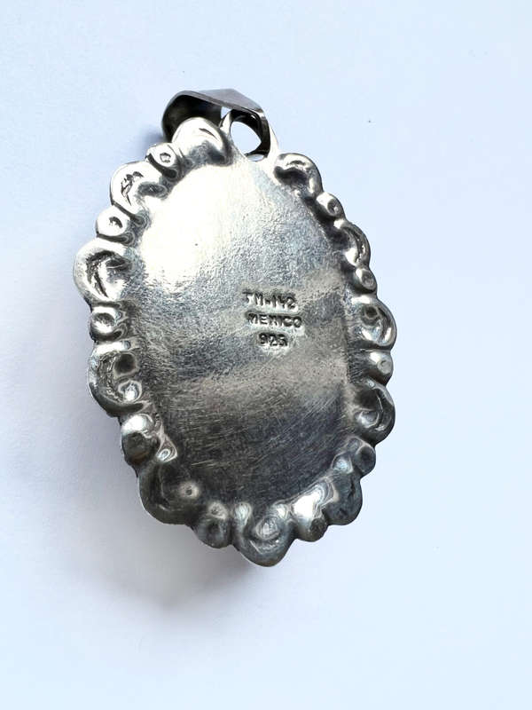 Pendant - Etched Border. Two Tone with Pop Out Oval Centre Piece. TM 142 Mexican 925 Silver ML1844