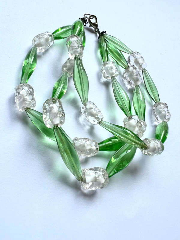 Bracelet - 3 Strand Maruno Glass Bracelet. Green and White Glass ML1846