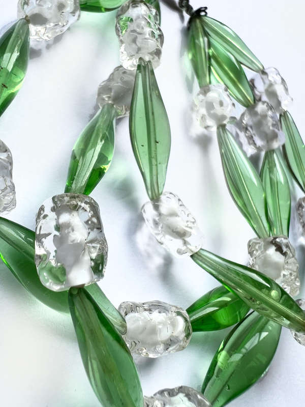 Bracelet - 3 Strand Maruno Glass Bracelet. Green and White Glass ML1846