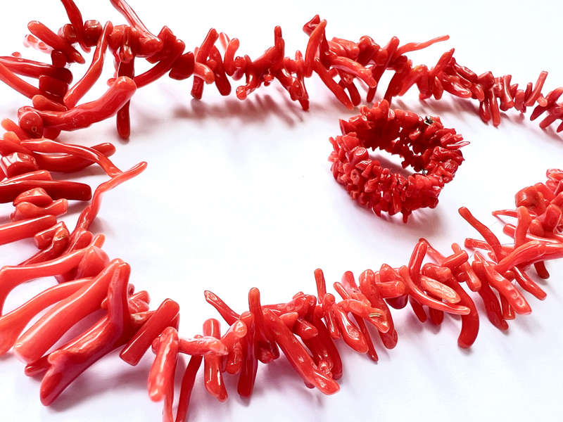 Necklace - Vintage Red Coral Necklace and Ring Set ML1849