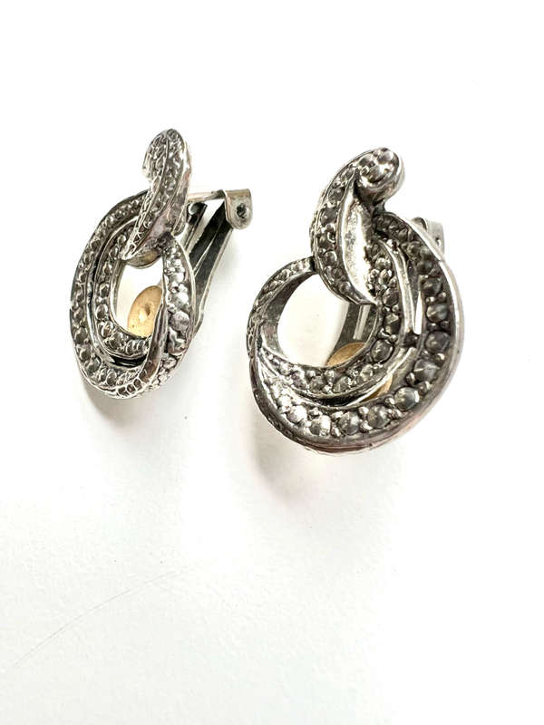 Earrings - Silver Tone Vintage Marcasite Clip Ons ML1861