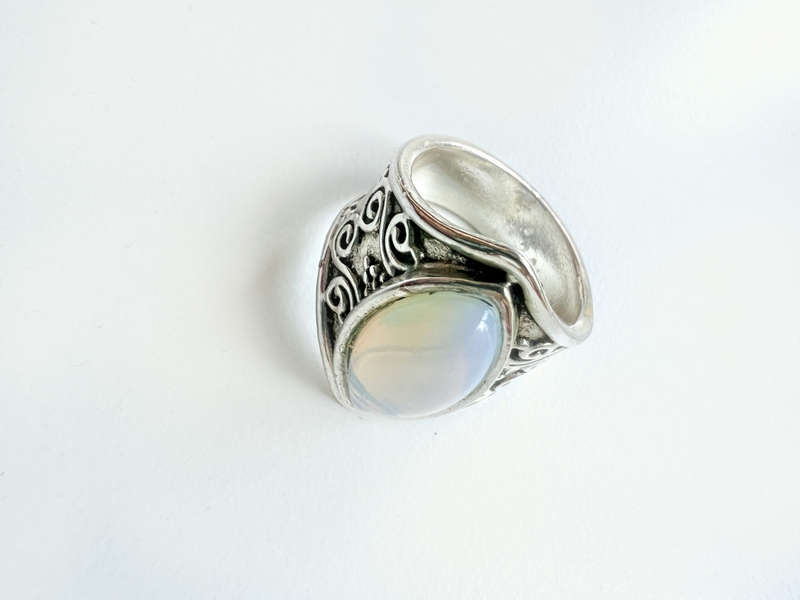 Ring - Vintage with Large Opal Stone. Engraved Pattern on Band ML1903