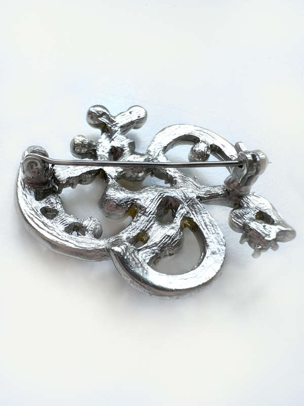 Brooch - Vintage Swirl Marcasite, Faux Pearls and Faux Crystal Design ML1924