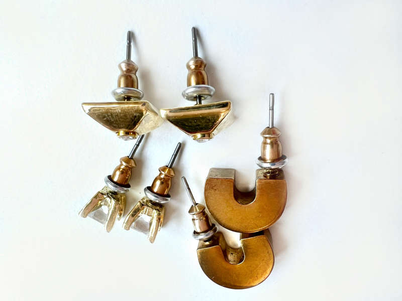 Earrings - For Pierced Ears. 3x small Assorted Gold Tone Pairs ML1935