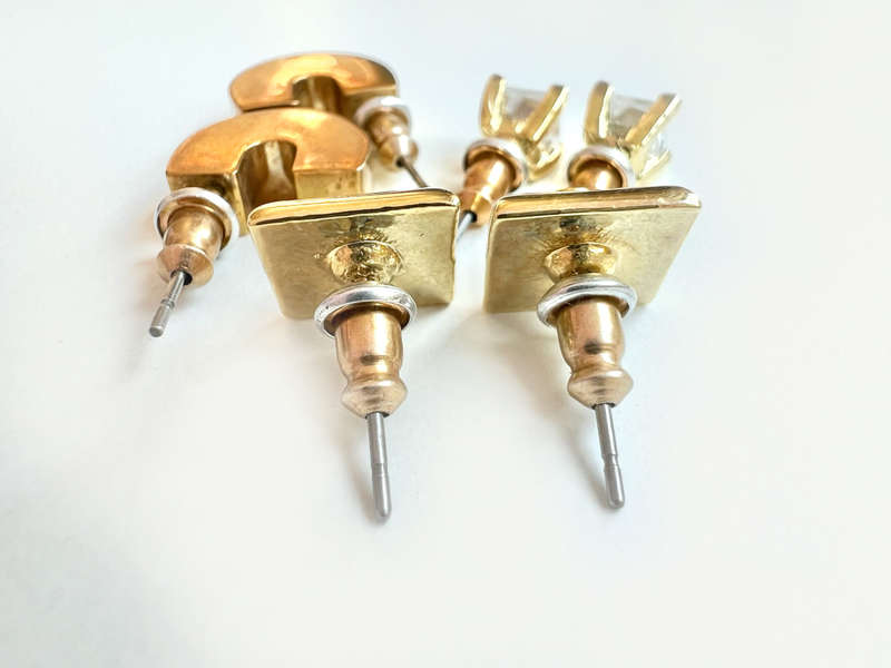 Earrings - For Pierced Ears. 3x small Assorted Gold Tone Pairs ML1935