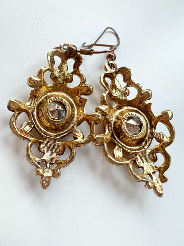 Earrings - Vintage Gold Tone Chandelier Design with Round Red Glass Bead for Pierced Ears ML1942