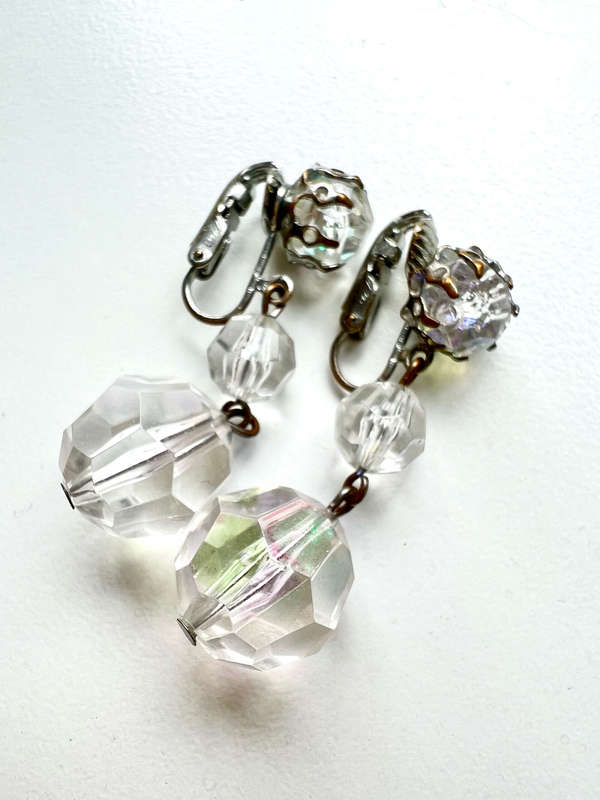 Earrings - Vintage Silver Tone Clip Ons. Dangle Style Iridescent Balls ML1956