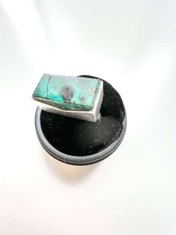 Ring - Vintage Designed. 925 Silver Finland Malacite Gemstone ML1960