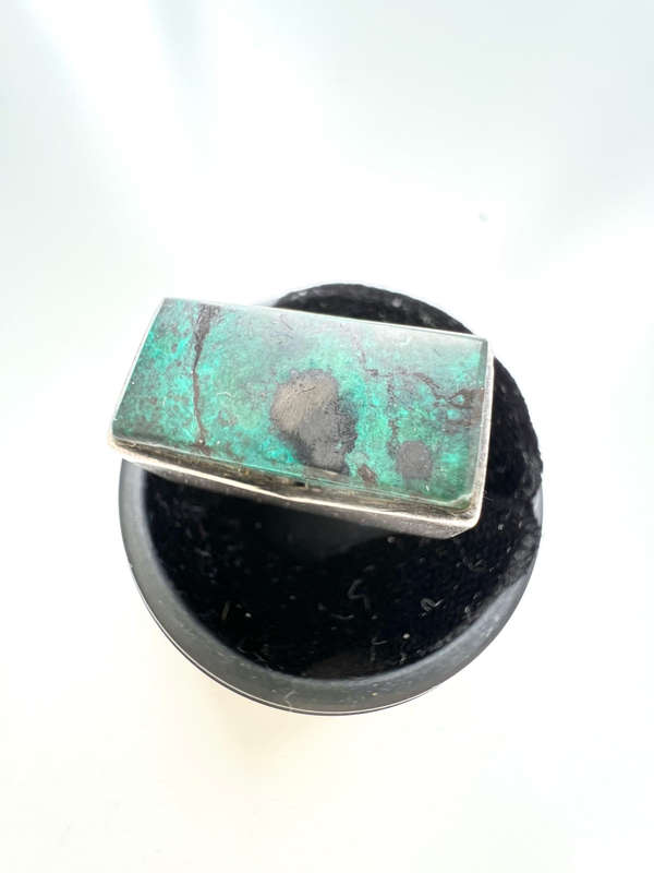 Ring - Vintage Designed. 925 Silver Finland Malacite Gemstone ML1960