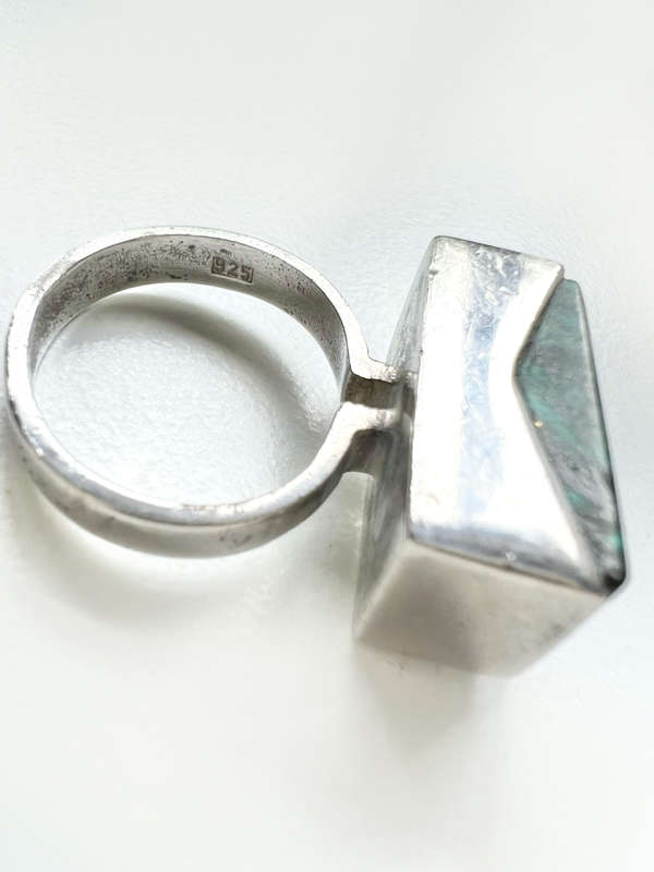 Ring - Vintage Designed. 925 Silver Finland Malacite Gemstone ML1960