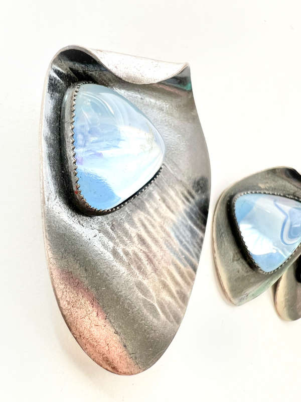 Set - Vintage Dark Grey Metal with Pale Blue Glass Bead in each. Clip Ons ML1973