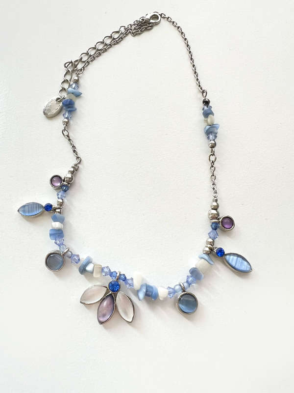 Necklace - Vintage Blue/Purple Silver Tone with half Flower in centre, different size Glass Beads...