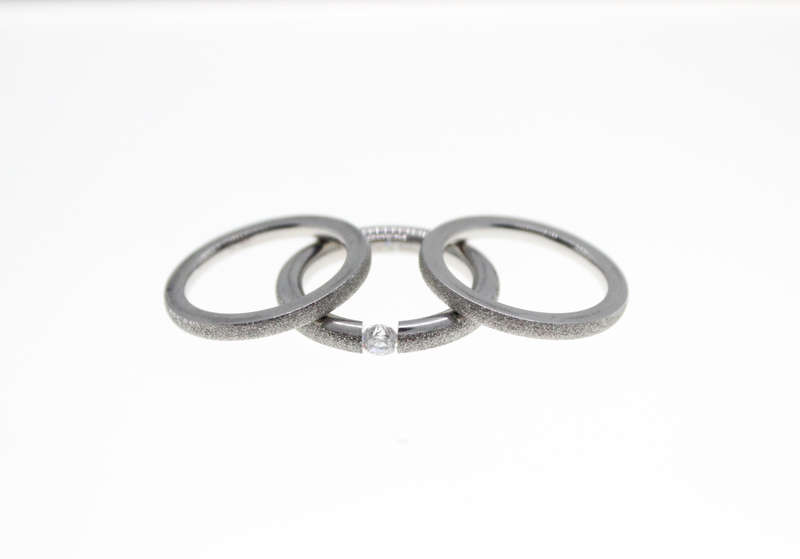 Rings - Fashion Stainless Steel Sparkle, 2 x Bands and Large Diamante, Stamped Del Coursy - ML2348