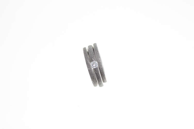 Rings - Fashion Stainless Steel Sparkle, 2 x Bands and Large Diamante, Stamped Del Coursy - ML2348