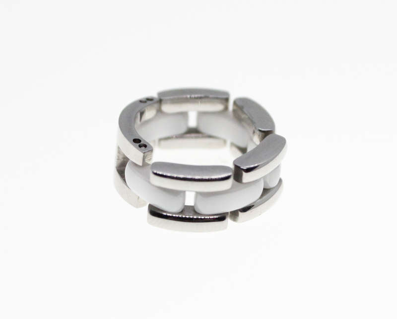 Ring - Fashion Silver Tone Link Style Ring with White Links in Between, Stamped Del Coursy - ML2352