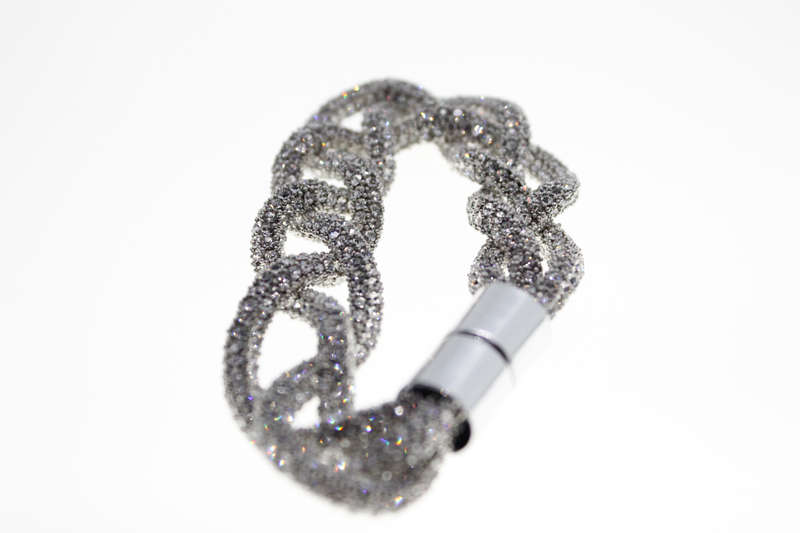 Bracelet - Fashion Intertwining Plait Style Magnetic Bracelet, Diamantes Silver Tone - ML2360