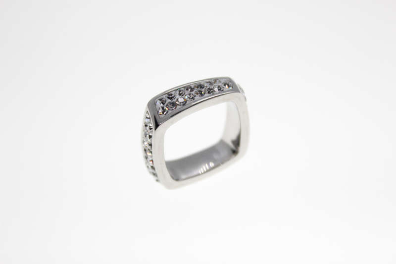 Ring - Fashion Silver Tone Rectangular Shape with Diamantes on a White base, Stamped Inori - ML2361