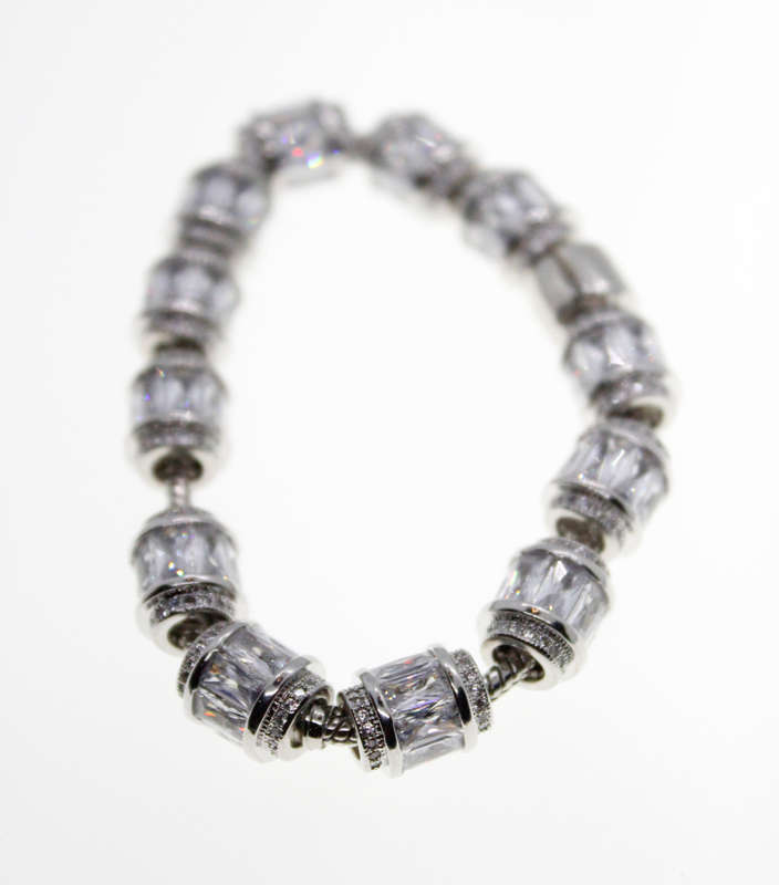 Bracelet - Fashion Barrel Style Silver Tone Bracelet with Crystal Beads with Parve Design - ML2363