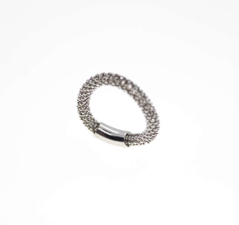 Ring - Fashion Silver Tone, Silver Tone Mesh - ML2375