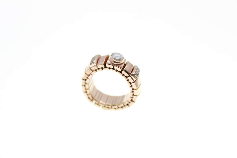 Ring - Fashion Nomination Stamped 925 Ring with Diamantes and White Centre Bead - ML2386