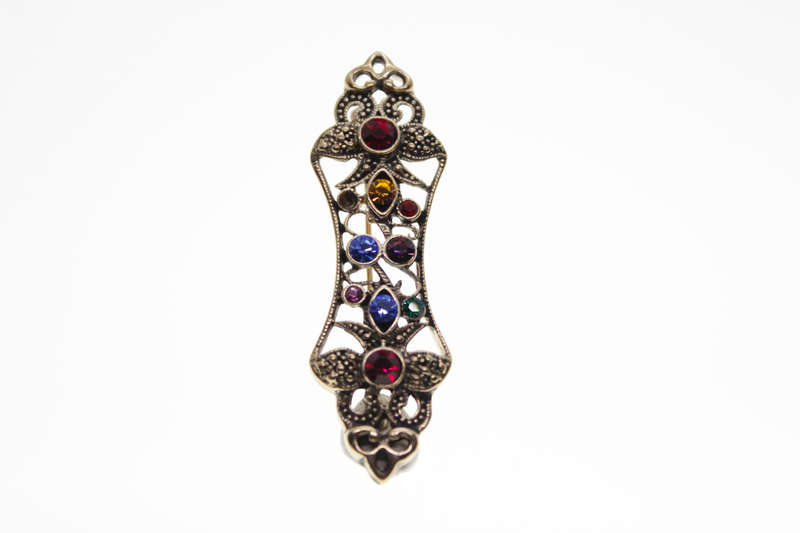 Brooch - Vintage Gold Tone Filigree with Flowers and Coloured Rhinestones - ML2418