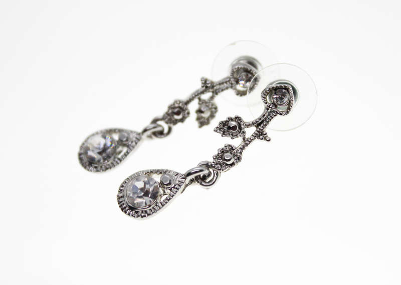 Earrings - Vintage Silver Tone Teardrop Diamante and Studded Earrings - ML2424