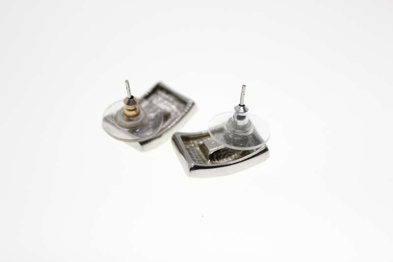 Earrings - Vintage Silver Tone Rectangular Shape Earrings with Centre Square Diamante - ML2428
