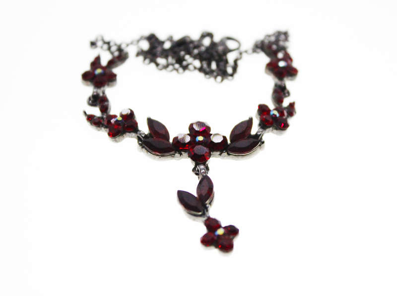 Necklace - Vintage Necklace Red Flowers and Leaves Trailing Drop red flower and Leaves - ML2433