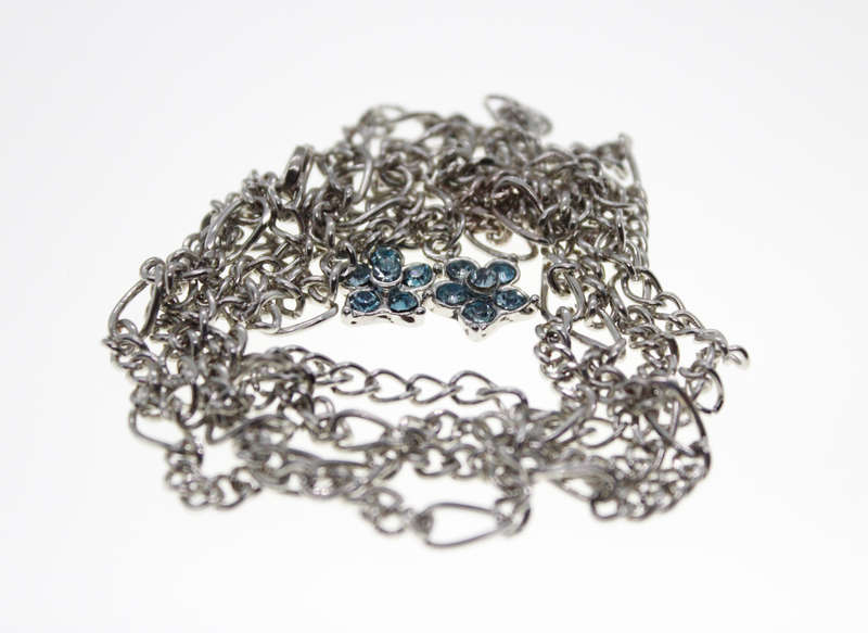 Necklace - Vintage Silver Tone chain with 2 Flower Charms with Blue Rhinestones - ML2434
