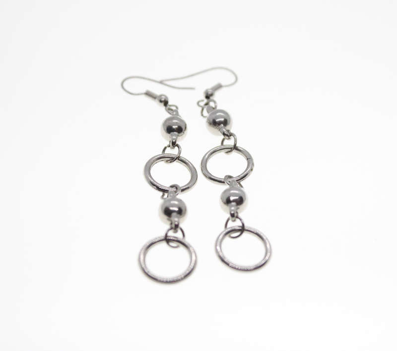 Earrings - Vintage Long Drop Circular Hanging Earrings Silver Tone - ML2445